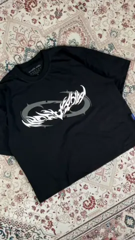 Puff ink Tribalyst Oversize Boxy Tee⛓️‍💥🖤 LIMITED EDITION MENGGUNAKAN SABLON PUFF INK DAN BAHAN HEAVYWEIGHT 16S AVAILABLE NOW!!!! #nyctophiastudios #tshirtboxy #boxy #boxytee #outfitideas #y2koutfit #y2kfashion #y2ksimplefit #BoxyTeeVibes #OOTD #fitcheck #ootdindonesia #outfitsinspo #streetwearid #clothingbrand #brandlokal #localbrand #streetwearstyle #fyp #viral #tiktok #outfitinspiration #fypシ゚ #boxyfit #boxyshirt #xybca #xyzbcafypシ #Y2KSimpleFit #OOTDy2k #BoxyTeeVibes #FitCheck #StreetwearID #Y2KStyle #FYP #OOTDIndonesia #MinimalY2K #OutfitInspo