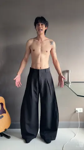 กางเกงบอลลูนตัวนี้จัดเข้า คอลตัวโปรดของผมเลย แจ๋วจัด#กางเกงทรงบอลลูน #กางเกงขายาวผู้ชาย #กางเกงเอวสูง 