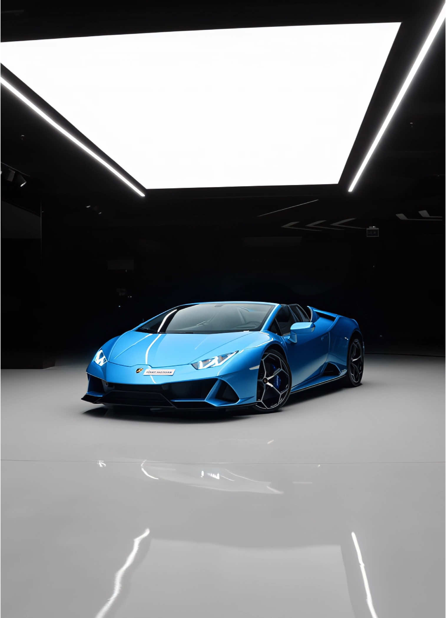 If confidence is key, this Hura-can help 😉  - 2024 Lamborghini Huracán EVO Spyder #lamborghini #huracan #hypercars #cartok #fyp 