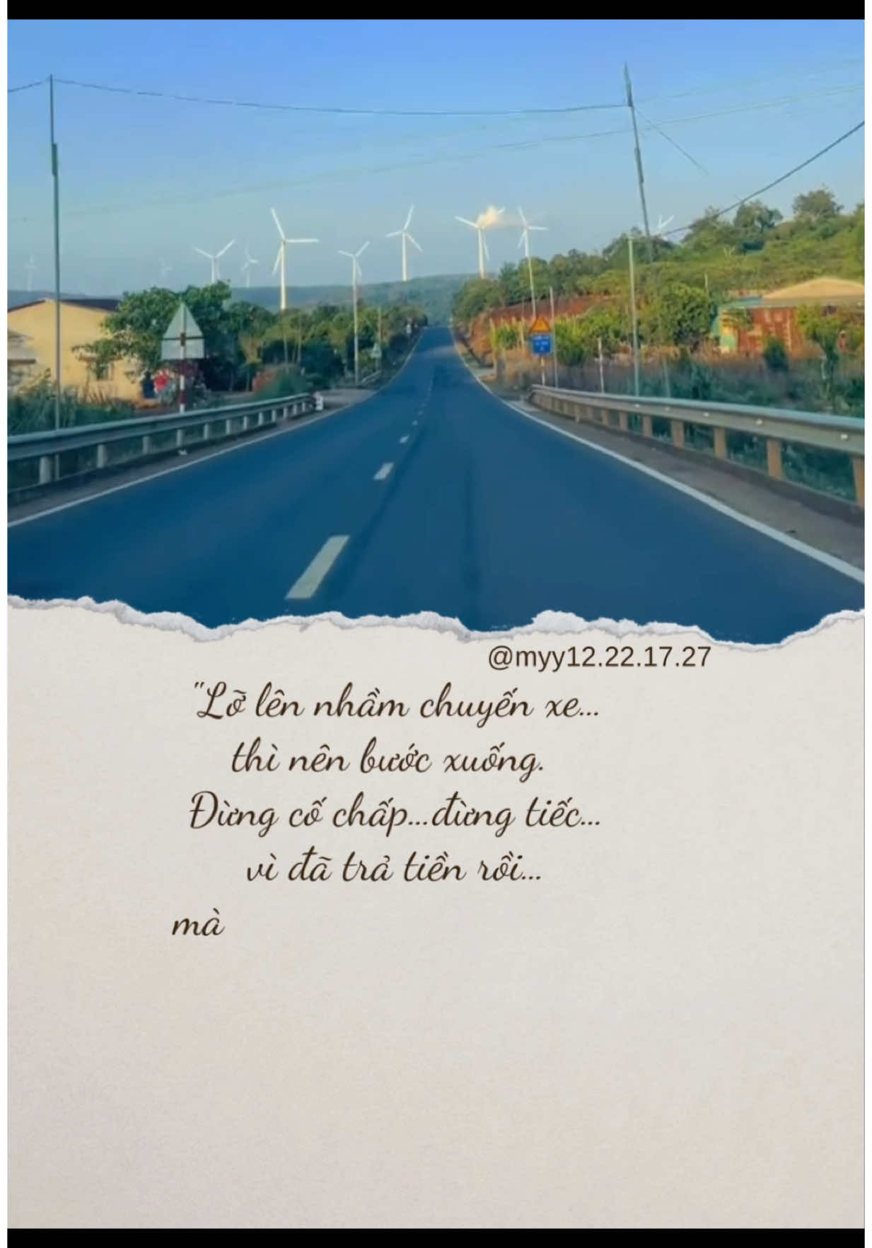 “Lỡ lên nhầm chuyến xe… thì nên bước xuống. Đừng cố chấp…đừng tiếc… vì đã trả tiền rồi… mà cố tình nấn ná ngồi lại. Vì… Không đến được nơi mình cần đến mà còn để mất quá nhiều thời gian ở đó…!” -video copy- #xuhuongtiktok #viraltiktok #phongcanh #tamtrangbuon #storytamtrang 