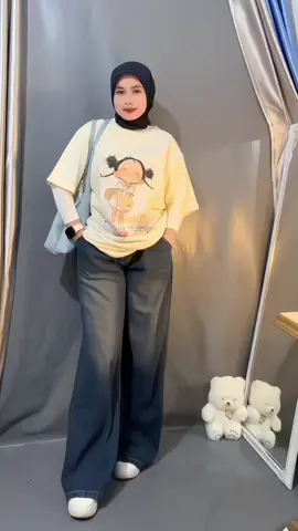 Oufit check😚 banyak banget kaosku skrgggg🥹🫶🏻😍#fyppppppppppppppppppppppp #ootdhijabstyle #outfitideas 