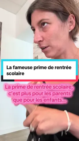 🎯 Moralité : La rentrée scolaire, c’est censé préparer les enfants pour l’école… pas offrir une mise en beauté à leurs parents. Mais certains préfèrent des ongles en gel à des trousses bien remplies, des cils recourbés à des stylos neufs. Et pendant que maman se fait belle, les enfants, eux, retournent en classe avec les mêmes baskets trouées que l’année dernière. Charmant.#miseenscene #rentreescolaire 
