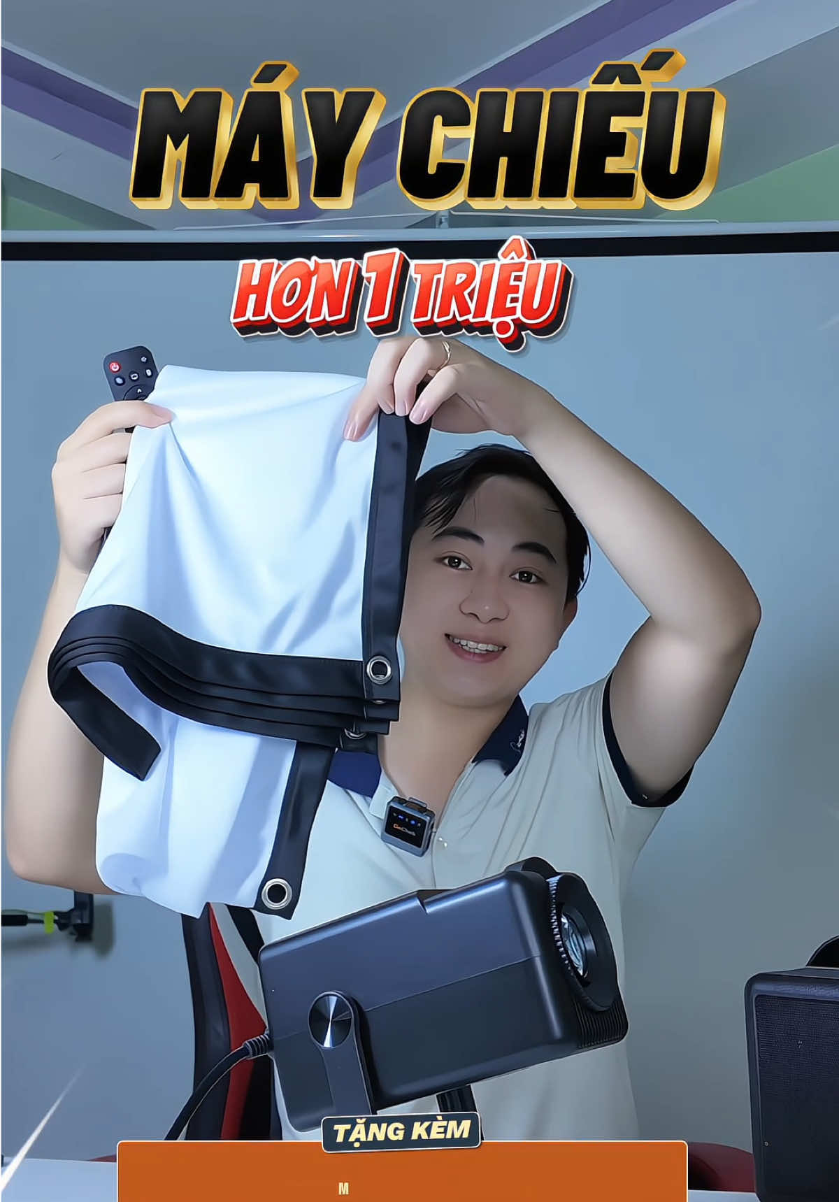 Máy chiếu hơn 1 triệu thôi mà có tặng cả màn chiếu luôn nè! #haureview99 #thanhcongnghe #LearnOnTikTok #review #maychieu #maychieumini #maychieumodofo #modofo #fypシ #fyp 