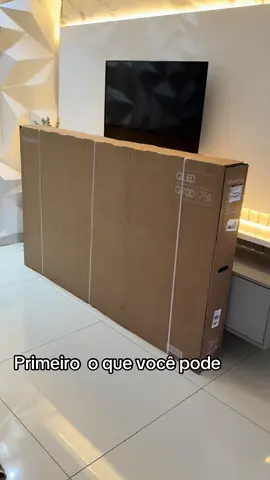 Mais um sonho sendo realizado graças a Deus 🙏🏻🙏🏻  OBRIGADA SENHOR . . . . . . . . . . . #tv #qnedtv #tv75polegadas  #samsung #televisao #lardocelar #sonhos #sonhar #sonhosrealizados #jesus #gratidao #gratidaoadeusportudo #obrigadadeusportudo #fy #fyppppppppppppppppppppppp #fyp #foryou #foryoupage 
