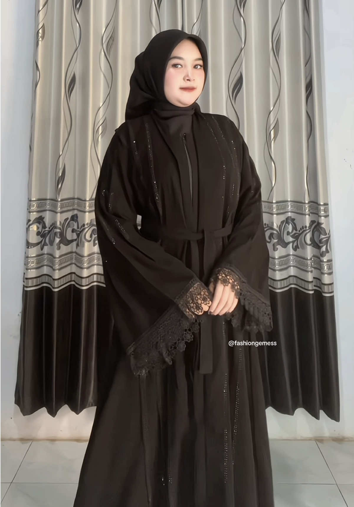 Rekomendasi abaya warna hitam🖤🖤🖤#abayastyle #abaya #abayagirls #abayafashion #abayadubai 