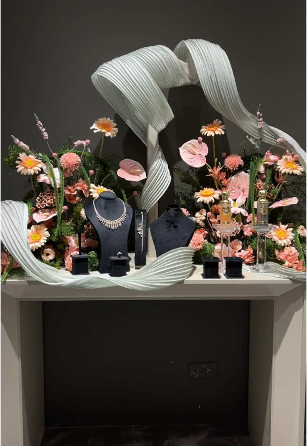 دزة انيييقة 🥹🧡🧡#عربية_شبكة #مهر #jeddah #مالي_خلق_احط_هاشتاقات #dazzah #dazzah #عقد_قران💍 #explore #fyp #y 