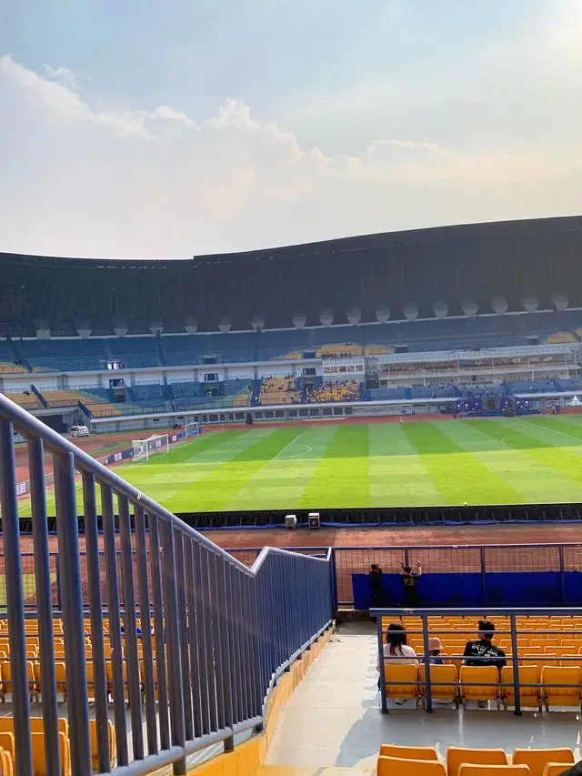 Cuma beberapa jepretan doang ga sempet foto banyak 🥹 #persib #persibbandung #persibjuara🏆 #fypシ゚viral🖤tiktok #bandung #fyppppppppppppppppppppppp 