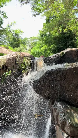 Visit South Sudan in 2025 ❤️🫶 - زيارة جنوب السودان في عام 2025 #southsudantiktokers🇸🇸 #hikingadventures #southsudanesetiktokers🇸🇸🇸🇸🇸🇸 #juba #sudan #southsudan #lanscapephotography #sudanese_tiktok #macxarblaxman #landscapevideography #cultures #nature #fishing 