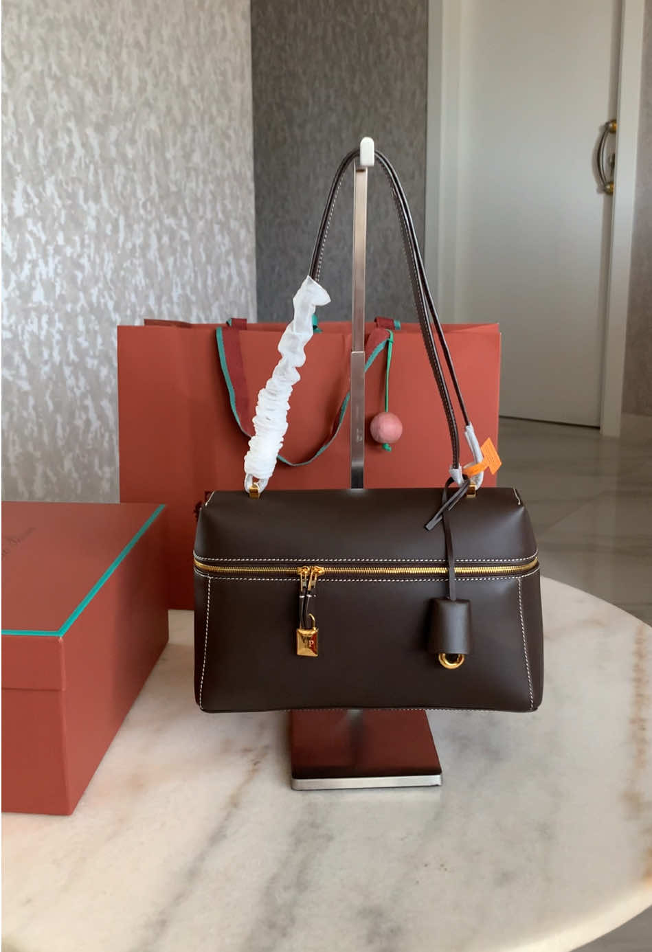 Loro Piana Extra Bag L27 in Calfskin #fyp #oluxury27 #foryou #uae #fypageシ #viral #loropiana 