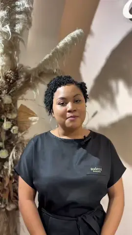 With so many amazing products and brands at Audere Beauté, choosing just a few favourites is nearly impossible — we truly love them all! ✨ Still, we couldn’t resist sharing a few of our current skincare obsessions that we’re absolutely loving right now. 🤩 Consider this your insider peek into what’s missing in your beauty routine 😌 #beauty #skin #skincare #perfume #kbeauty 