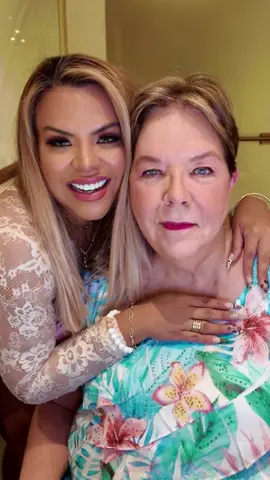 Doing my mother in law’s Makeup 💄 full face with @Pixi Beauty  #pixibeauty #makeup #skincare 