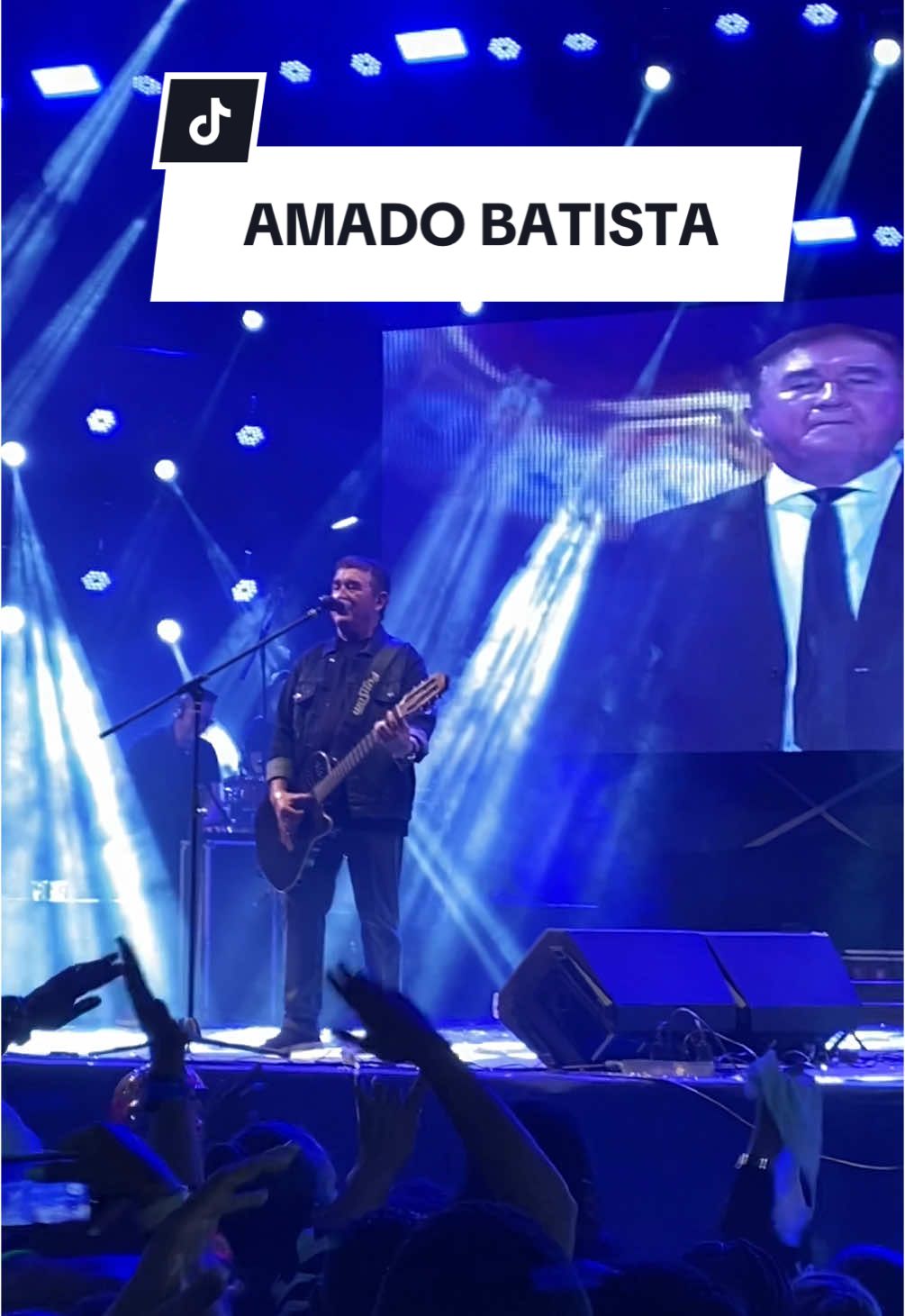Amado Batista - Pra que fugir de mim🎵 #amadobatista #amadobatistaoficial #amado #show #musica #palco #praquefugirdemim❤❤amadobatista #praquefugirdemim 