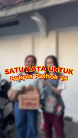 Kalau satu kata buat Bakpia Pathok 25 versi kamu apa?  Tulis di kolom komen yaaa😍 #Bakpia25 #BakpiaPathok25 #BakpiaPathok25Jogja #BakpiaJogja  #OlehOlehKhasJogja   
