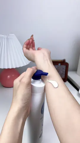 Trắng pank lóc #embexiuuu #myshopuht #nivea #duongthenivea #niveatim 