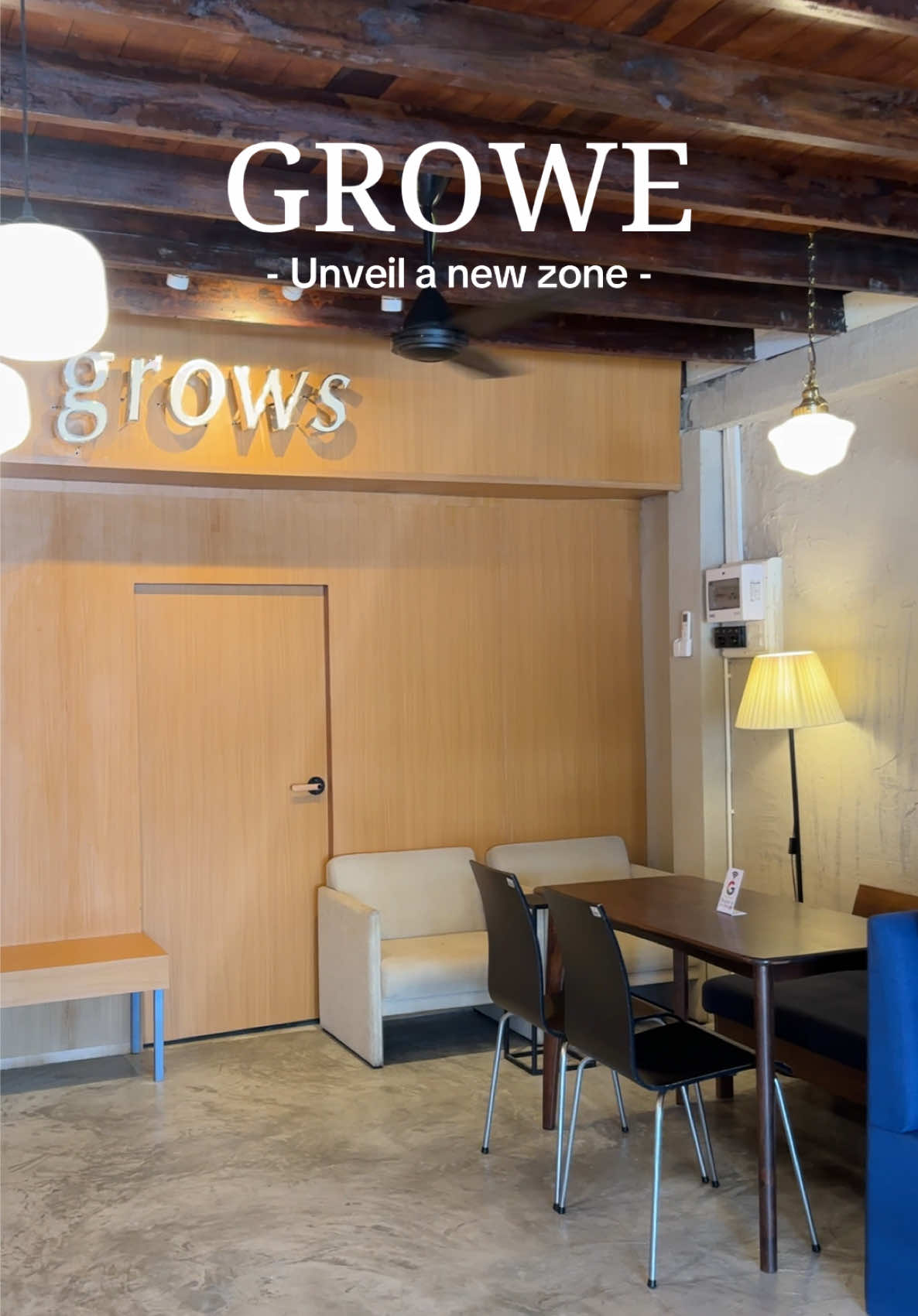 @grows.cafe 🫶🏻🥤 เปิดโซนใหม่ พื้นที่นั่งและโต๊ะมากขึ้น มู้ดดีมาก โฮมมี่สุดๆ ถ่ายรูปเก๋มาก!! #คาเฟ่สุราษฎร์ธานี #สุราษฎร์ #เที่ยวสุราษฎร์ #สุราษฎร์ธานี #เทรนด์วันนี้ #growscafeatsuratthani 