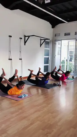 Group private - LVL SuperGirls… #yogacirebon #yoga #yogaindonesia #yogastudiocirebon #cirebon