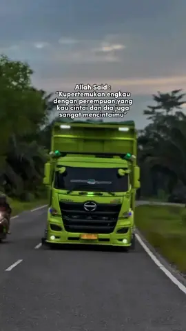 bismillahirrahmanirrahim 🤲🥺yok bisa yok#fyppppppppppppppppppppppp #fypシ゚viral🖤tiktok #fypシ゚ #jambipride🏴‍☠️ #batubarajambi #hino500 #viral🤍 #storywa #hjgroupsengeti #pasukan🐊darat 