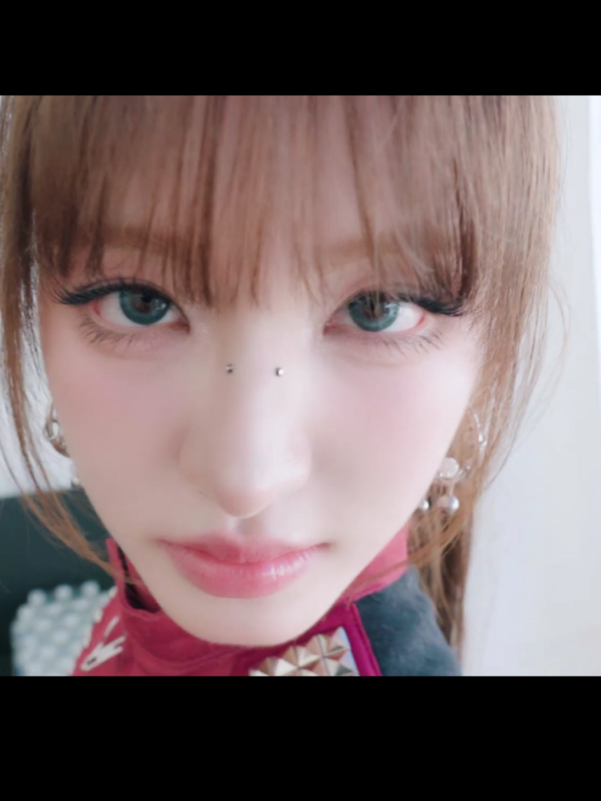 Kim Liz 😳❤️‍🔥omg🤭✨ #Liz #리즈 #ive #fyp 