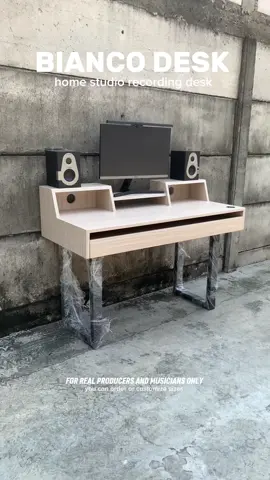 HOME STUDIO DESK CUSTOM 120x60cm - Rak tarik piano - Rak penyimpanan 3 skat - plywood - kaki besi - system knocked down #biancodesk #homestudio #minimalist #makeover #mejakerja #spotifywrapped2024 #makeoverkamar   