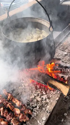 #ფშაურიხინკალი #უბედურსკი #ხინკალი👨‍🍳 #ფორიუზე #ხევსურულისაღამო #გემრიელობები #ფორიუზემეთქიიი 