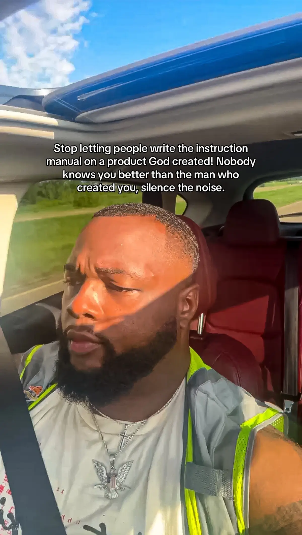 You can hear the noise, just don’t respond to it, make the devil work today keep your faith.🙌🏾 #fyp #christiantiktok #believeinyourself #confidence #viral #keepgoing #chinup #explore #foryou #faithoverfear #fypシ゚viral #youngking 