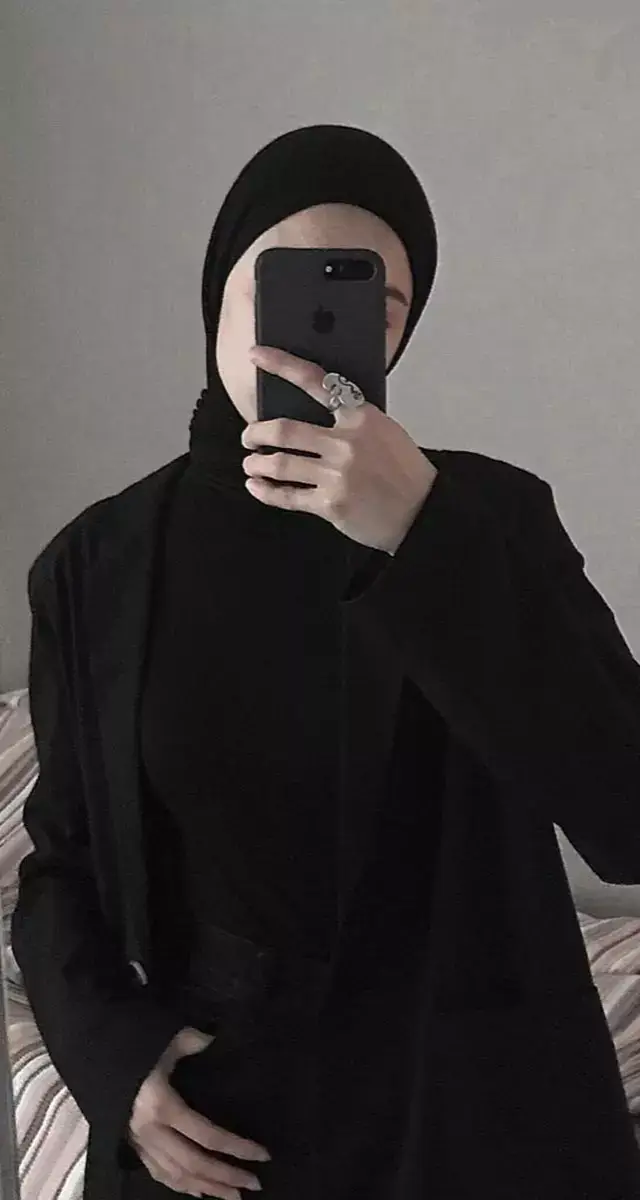 #صور بنات بل لون الاسود محجبات