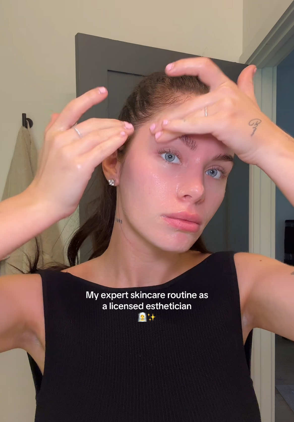 Products used :  moonbow 3 step  Biologique recherche under eye serum  Rhode peptide lip treatment  @Moonbow Skin  @rhode skin  #skintok #skincare #skincareroutine #rhode #biologiquerecherche #p50  #tcm #acupuncture #chinesemedicineforskin