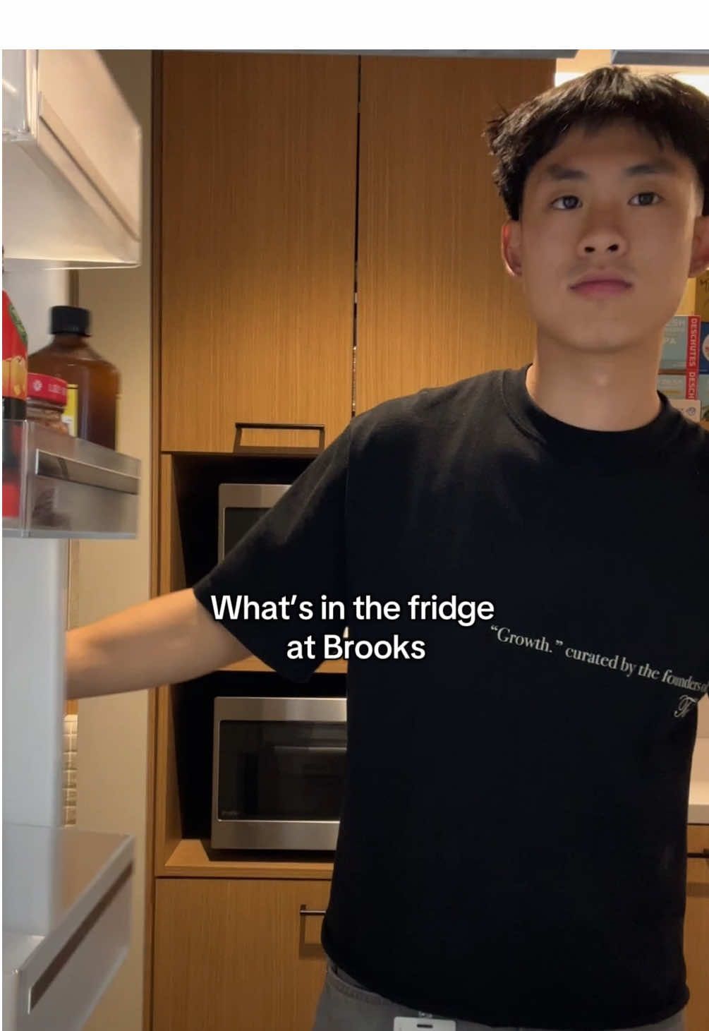 Just the essentials 🤪 #fridge #fridgechallenge 