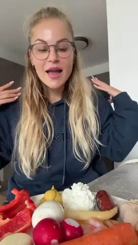 Liebs komplett #mukbangeatingshow #asmr #Foodie IG:michelleschellhaas 