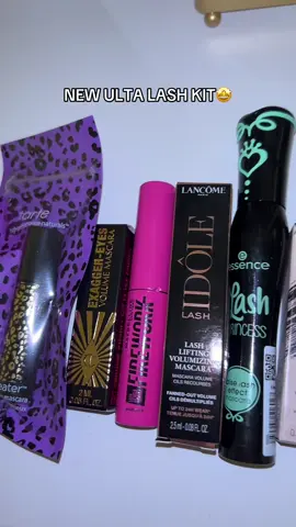 what a great deal for only $24! i can’t wait to try all these mascaras😍 @tarte cosmetics @Anastasia Beverly Hills @Maybelline NY @Fenty Beauty @loréal paris usa @essence.cosmetics @Too Faced @Charlotte Tilbury @Lancôme #fyp #foryoupage #contentcreator #lashobsession #lashobsessionkit #ultakit #newultakit #makeupkit #valuedealmakeup #lashes #mascaraobsession #mascarasampler #ultabeauty #newmakeup #newmascara #foryou #viral #microinfluencer 