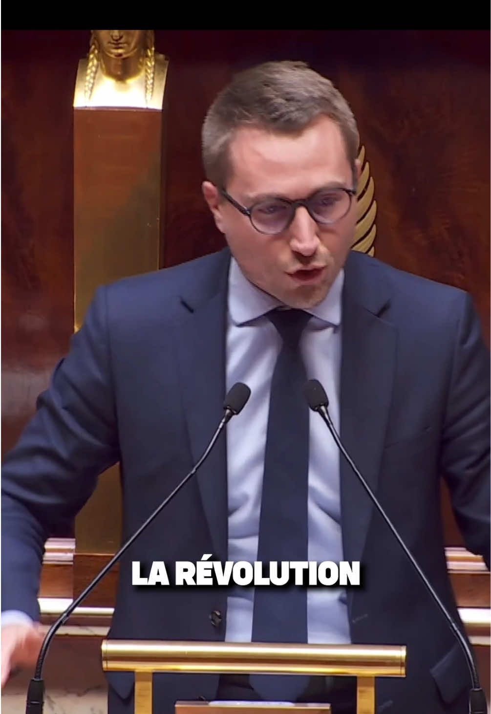 🇫🇷 Oui, l’#immigration est une chance pour la France !  Les immigrés ne sont pas des délinquants. Ce sont des être humains et souvent des travailleurs.  Ils ont aidé à bâtir la France, à la libérer et à la rebâtir. Ils ne sont pas un à-côté de l’Histoire de France : ils en sont partie-prenante.