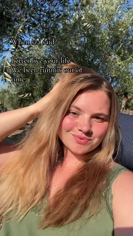 Enjoy every moment of life, you never know when it will end🌞⛰️💕 • #sza #italy🇮🇹 #Summer #liveyourbestlife #vacation #enjoy #imperia #civezza #sun #fyp #curvytiktok #curvygirl #plussize #genieten #trend #videoinspo #viral 