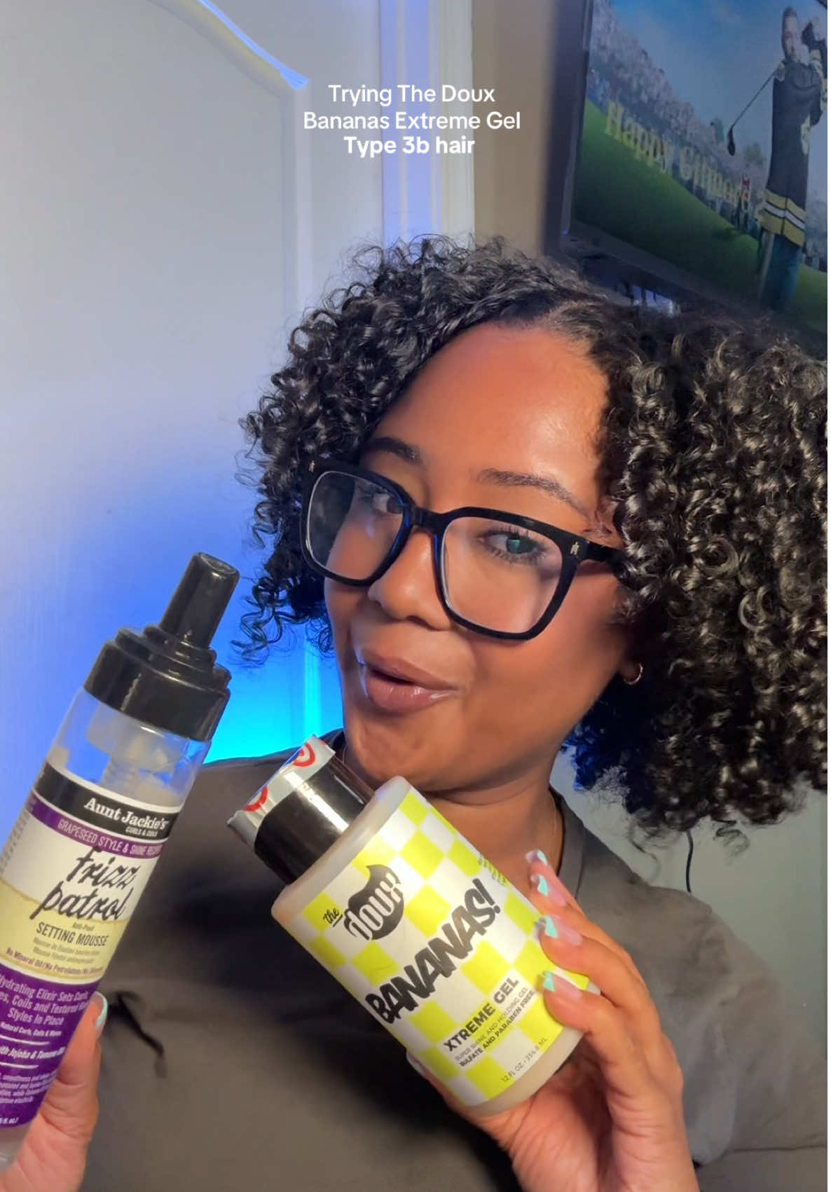 Try @The Doux Hair Care Bananas extreme gel with me! #arilabaddie #curlyhairroutine #curls 
