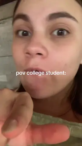 i feel like i’ve lost so many brain cells with some of these advisors and students…😄 #relatable #college #student #fyp 