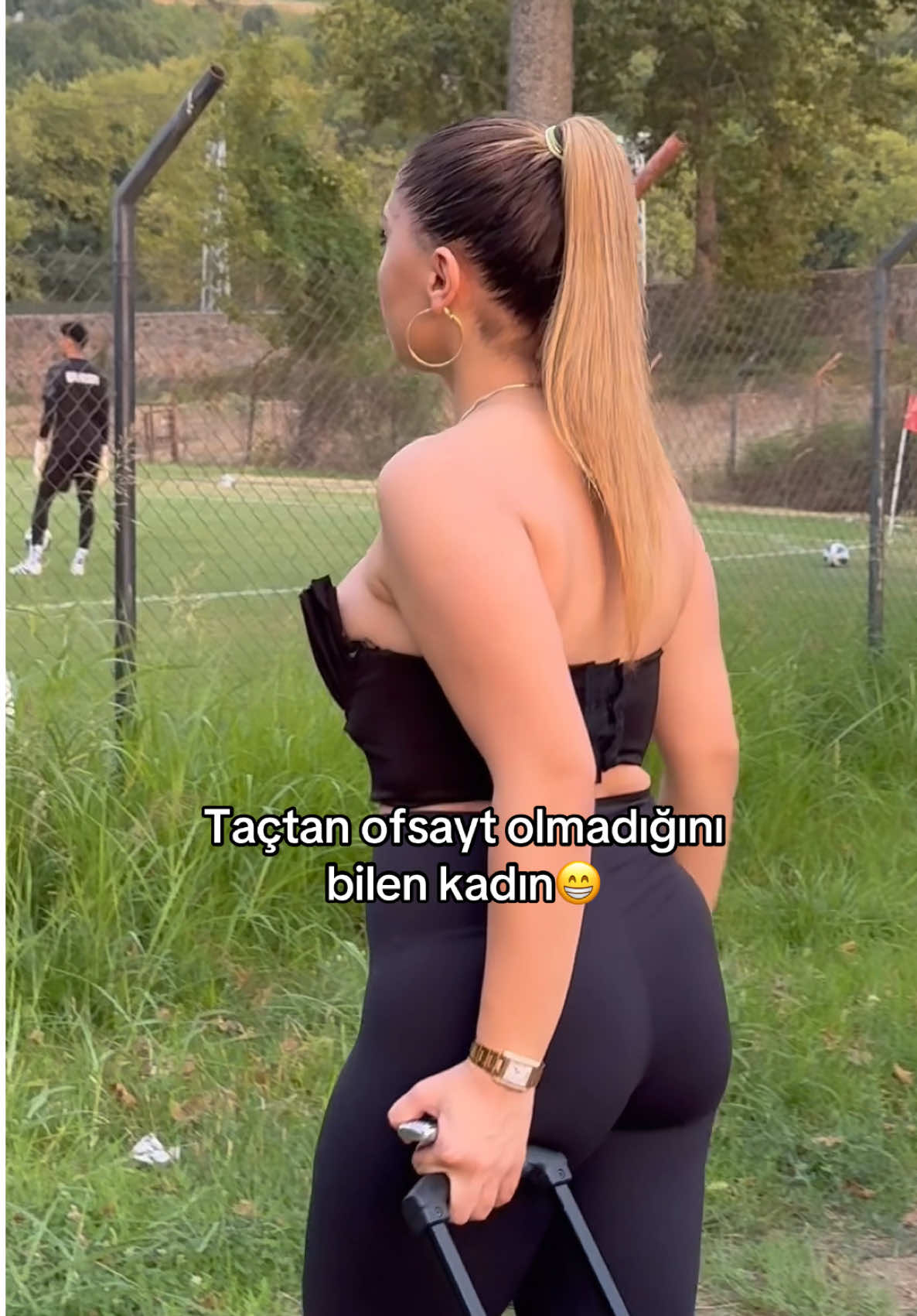 Canım taçtan ofsayt olur mu?:) ⚽️😉 #referee #hakem #futbol #gölcük #kesfet #tiktokindia #tiktokviral 