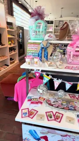 Come shop Stillwater bid day baskets ! 