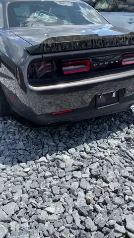 How Much Would You Pay For This #dodgechallengersrthellcat #dodgechallenger #srthellcat #rebuildtitle #wreckedcar #copart #auctioncars #creatorsearchinsights 