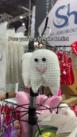 Pov: you’re a female dentist 👧🏻🦷🪥❤️ @Eman Ragab  #dentalgirl #imjustagirl #dentalstudent #dentistry 