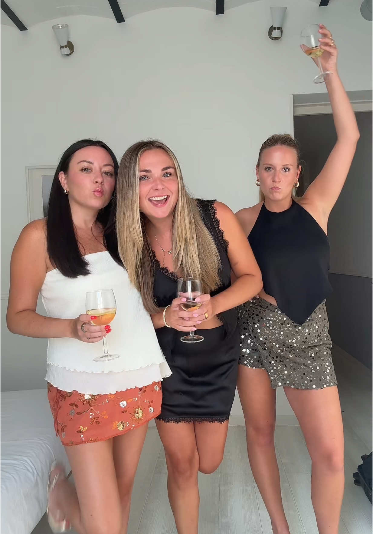 Spamming!!! #barcelona #ootn #OOTD #barcelonaoutfits 