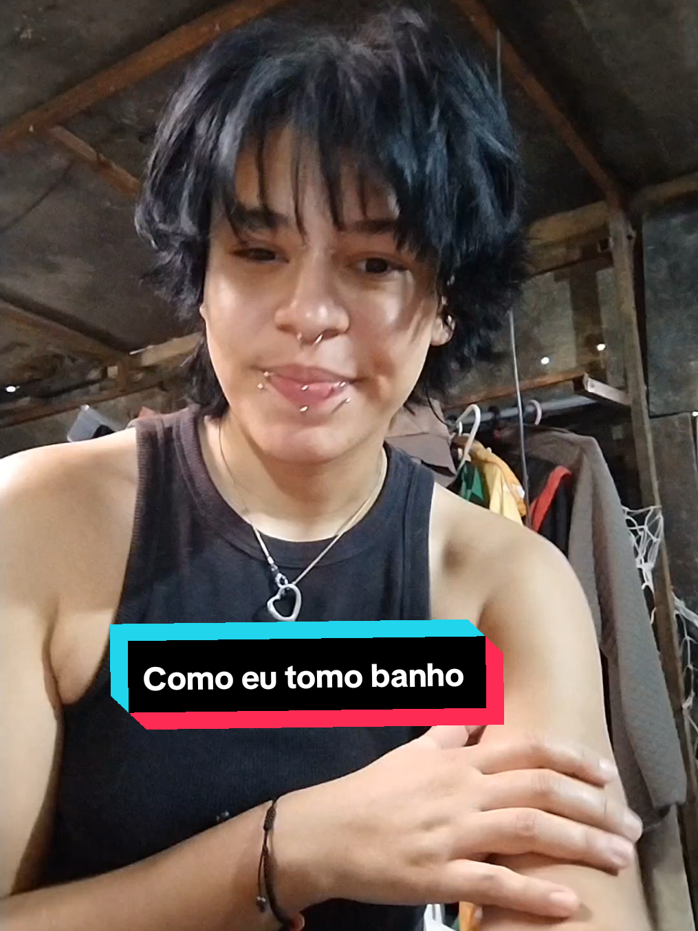 Vim responder essa pergunta pq vi várias pessoas perguntando sobre. Eu como banho assim, não tenho problema nenhum com isso, até pq o importante msm é tomar banho kdkskskk Muito obrigada a todos vc que estão acompanhando💖💖 SOMOS 12MIL PESSOAS🥳🥳🎉💖 #fy #circo #banho 