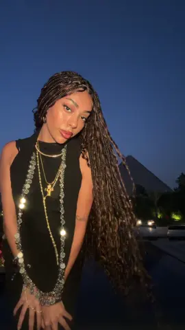 was the song predictable? #viral #fyp #pyramids #egypt #curls 