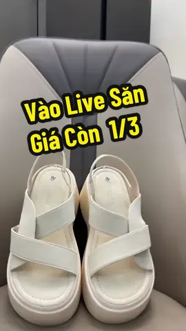 Sandal Siêu Hót , Mẫu New Cao 7cm Xuất Sắc luôn #sandal #sandalnu #depnu #dephot #nhungbaodung82 #thinhhanh #xuhuongtiktok 