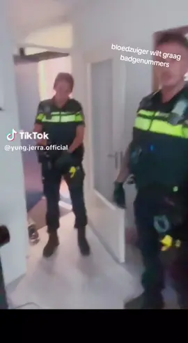 yung jerra (bloedzuiger) vraagt naar badge nummers omdat ze niks hebben geconstateerd #fyp #yungjerra 