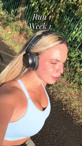 Couch to 5k 🛋️🏃🏼‍♀️ Follow me on my journey so you can hold me accountable‼️  Any advice in the comments would be hugely appreciated 🫶🏽 #couchto5k #runningjourney #holdmeaccountable 