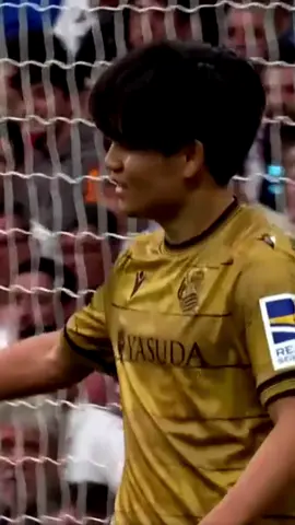 TAKE KUBO is a DRIBBLING MONSTER 💫🇯🇵 #skills #kubo #footballskills #liga #goals #japan 