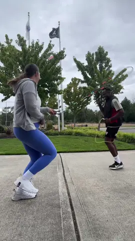 Partner jump rope #jumprope #whodoyoulove 