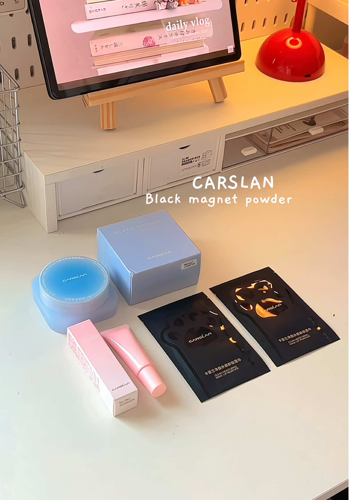 Firstime jumpa powder yang ada cooling effect ni 🫶🏻 @Carslanmy #carslan #carslancosmetics #blackmagnetpowder #loosepowder #makeup 