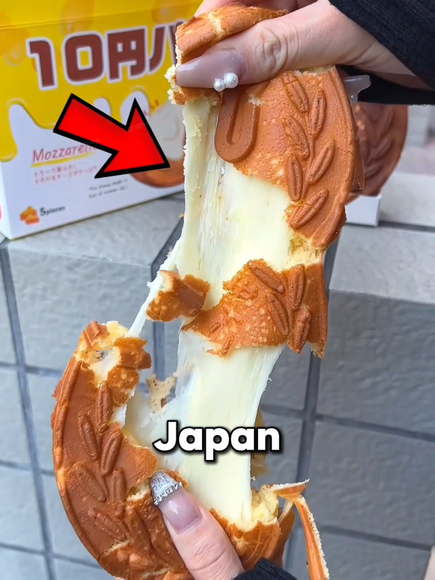 3 Things that exist only in Japan 🇯🇵🙌🏻 #japan #japanthings #livinginjapan #japanlife #japantiktok #fyp 