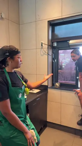 No coffee was stalled during the process of filming #alexandercomebacktosleep #alexanderhamilton #hamilton #hamiltonmusical #elizaschuyler 