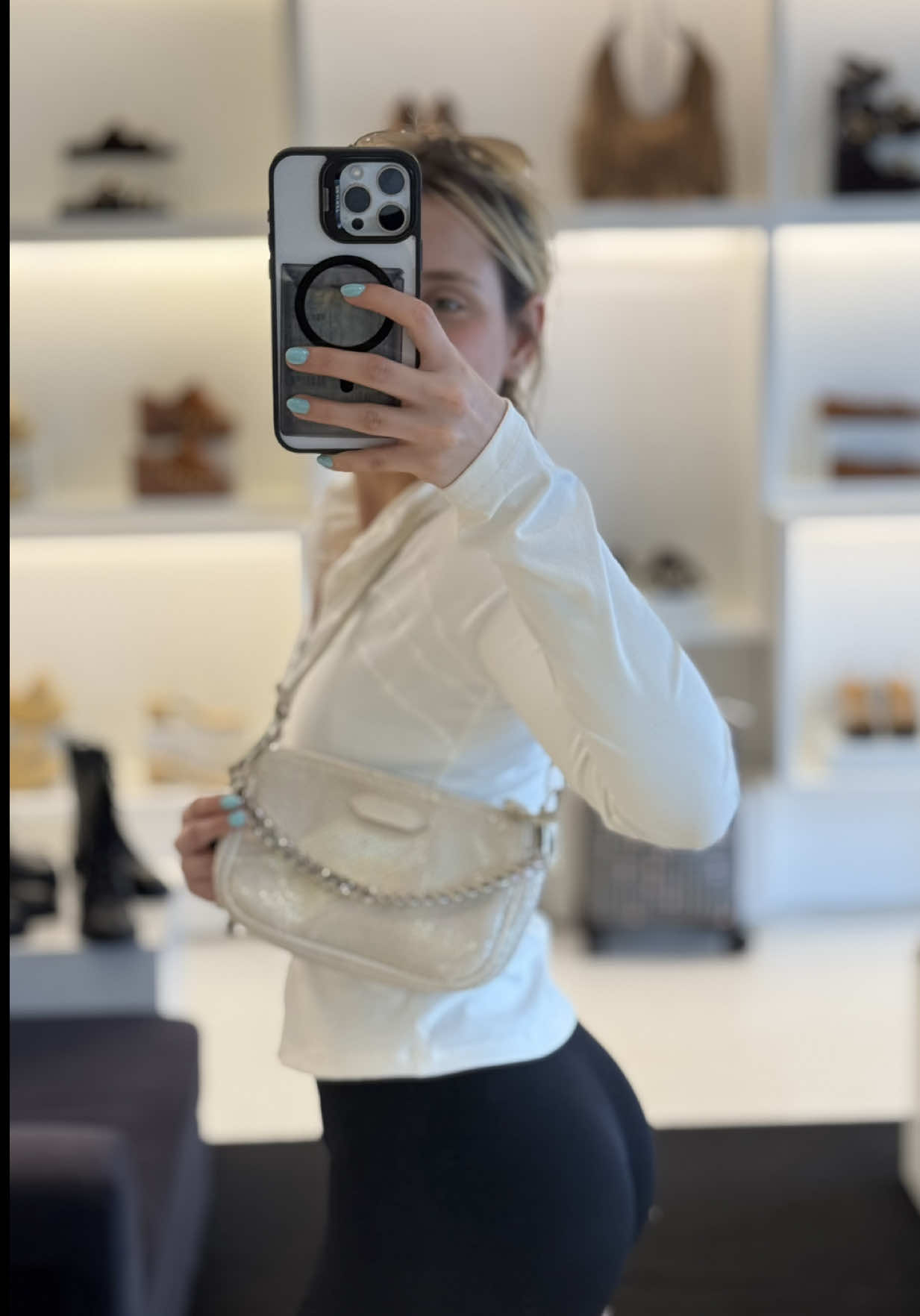 Descobri junto e fiquei chocada também menina…. 😱